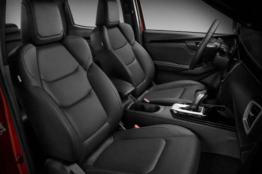 Isuzu-dubblecab-seats