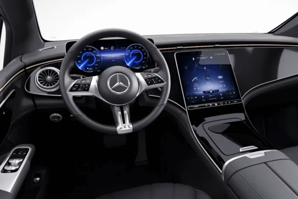 Mercedes-EQE-3