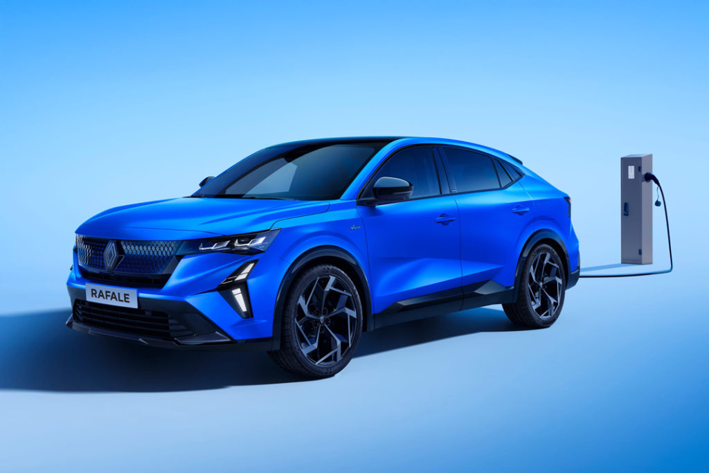 Renault-Rafale-laddar