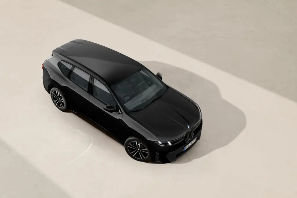 BMW-iX3-M-Sport-Tak