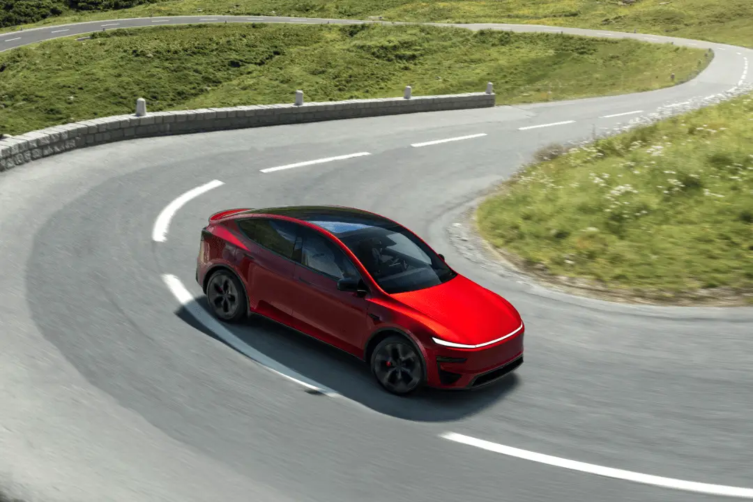 Tesla-Model-Y-Performance-driving-road