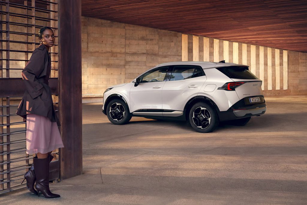 kia-sportage-bak-sida