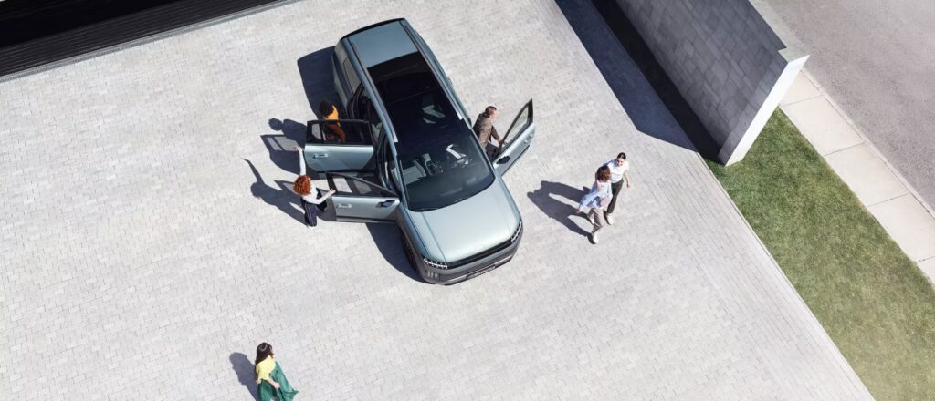 Hyundai_IONIQ-9_parkerad_ovanfrån