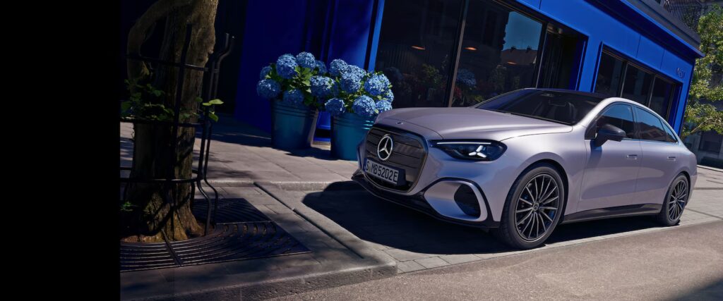 Mercedes-C-klass-elektrisk-parkerad